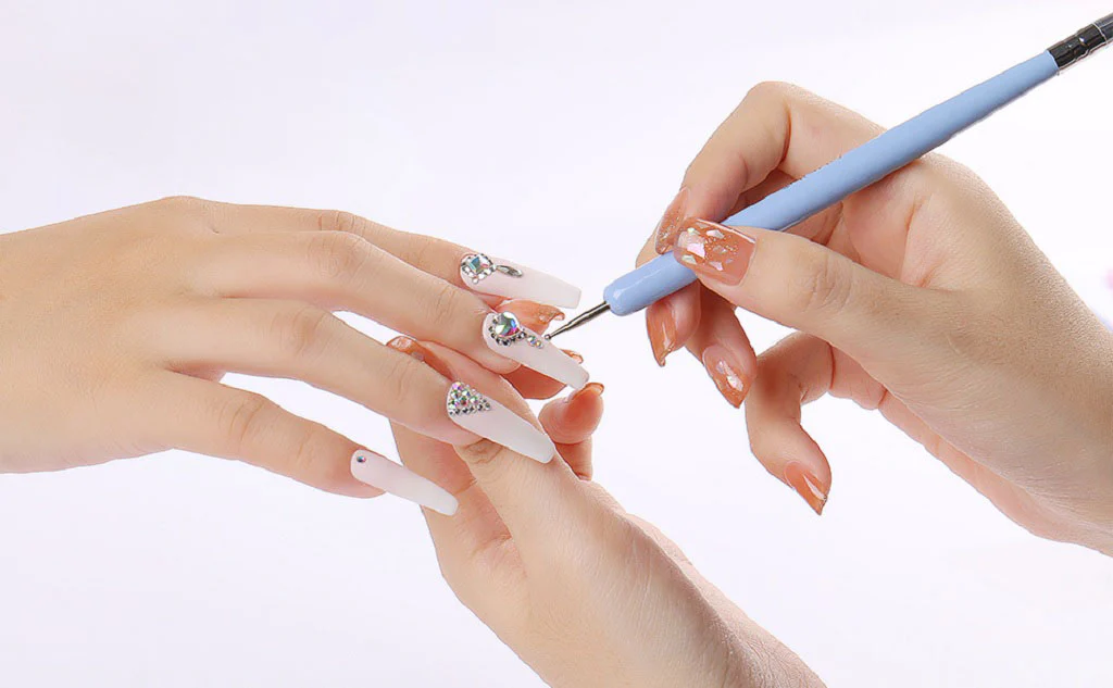 Diamond Nail Designs
