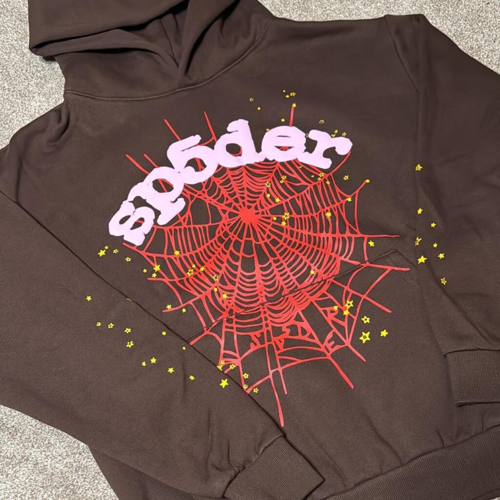 Trendy Spider Hoodie – Streetwear Style for Men & Women, Cozy & Cool