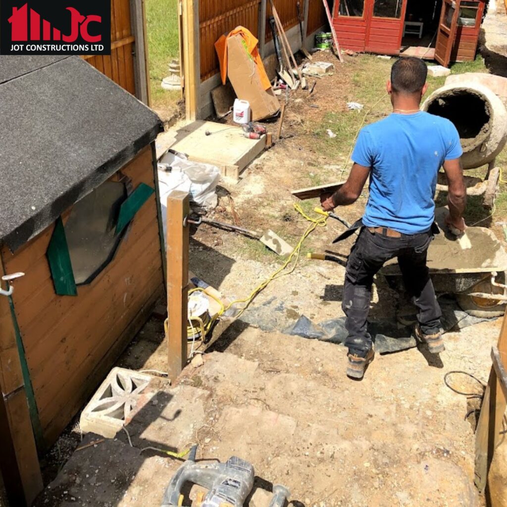 Builders In Golders Green